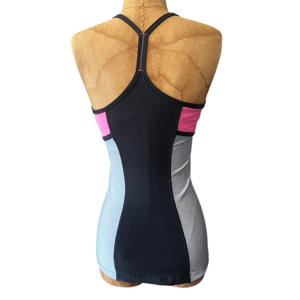 Reebok Black and Pink Athletic Tank Like New! XS - Picture 4 of 8